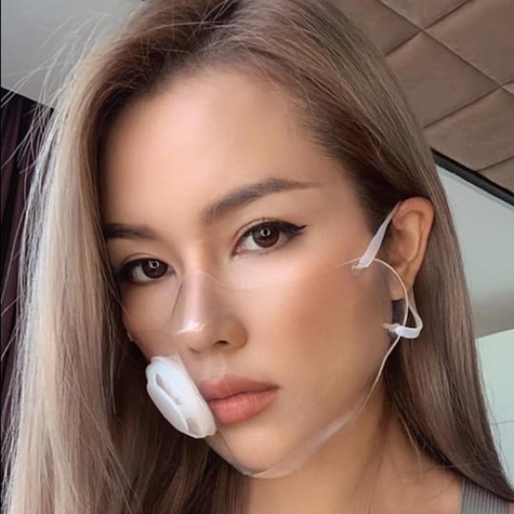 🔥🔥Hot Trending Clear FaceMask 🔥🔥